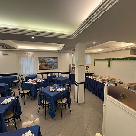 Hotel Sport Rimini Ngoại thất bức ảnh