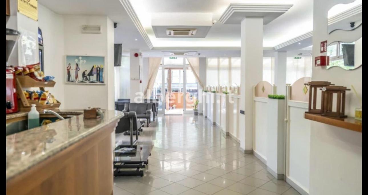 Hotel Sport Rimini Ngoại thất bức ảnh