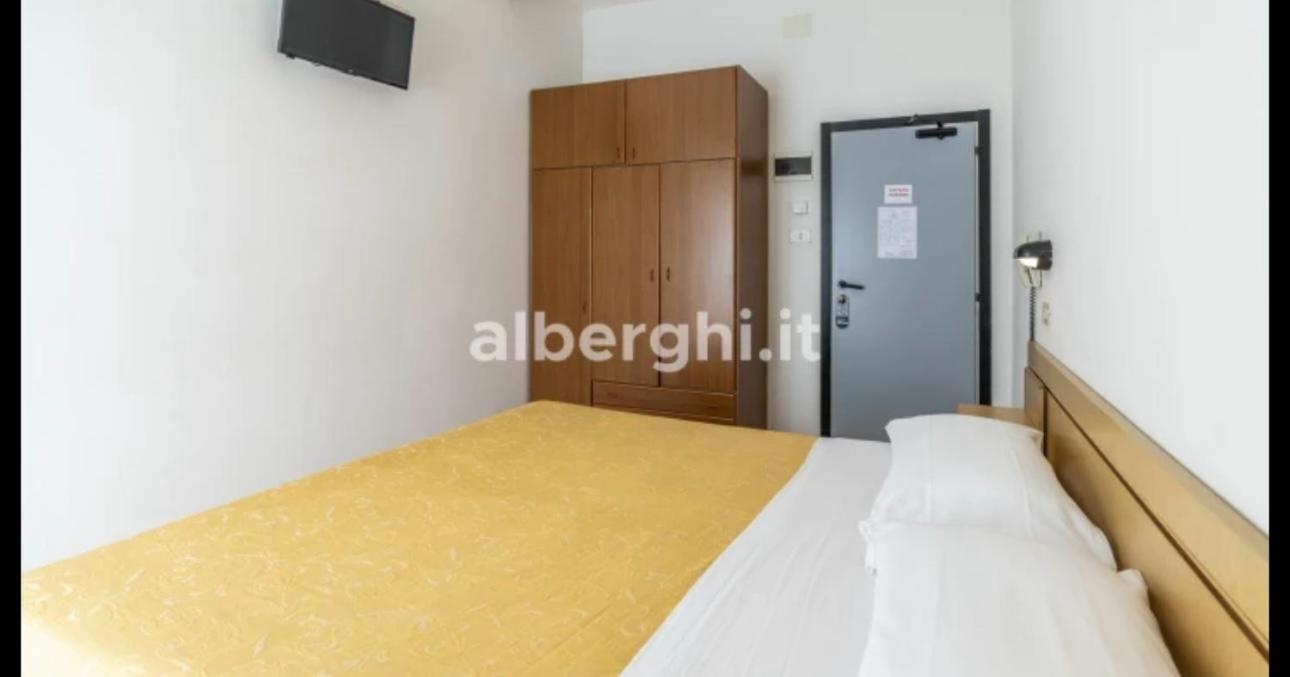 Hotel Sport Rimini Ngoại thất bức ảnh
