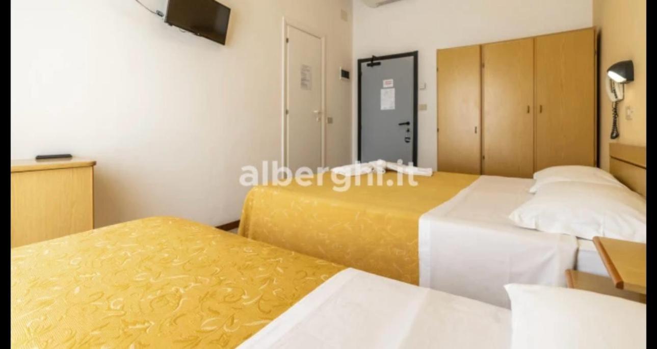 Hotel Sport Rimini Ngoại thất bức ảnh